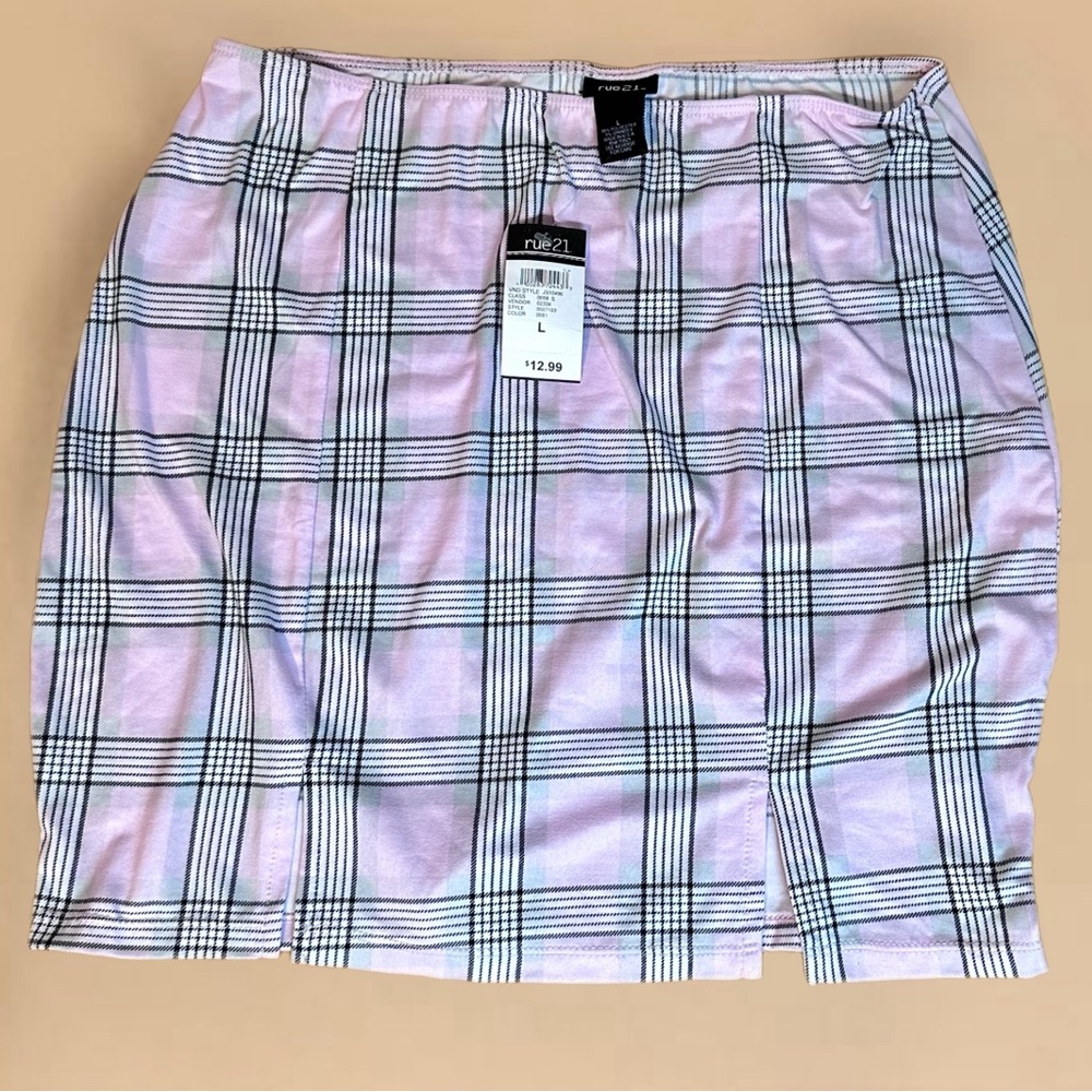 Barbie Pink Mini Skirt Rue 21 NWT